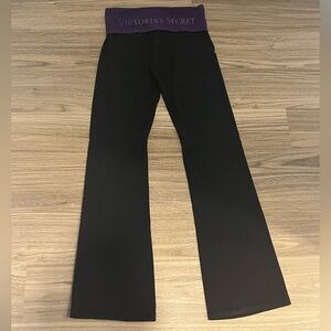 VS Fold-over Flare Yoga Pants